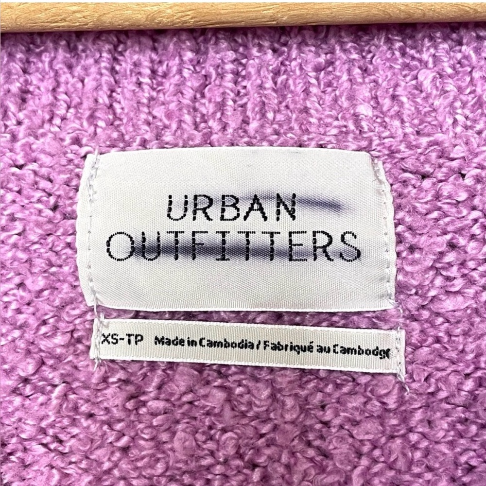 Women's Pink V-Neck Sweater - Picture 8 of 12